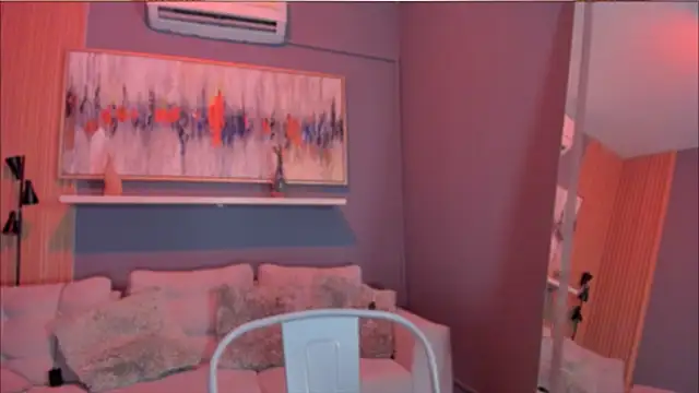 Snapshot of laurah_hill chatting on September 2025 12:12:01 PM laurah hill online show from September 2025 12:12:01 PM