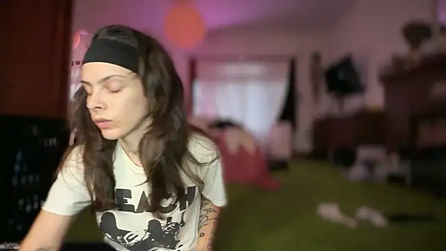 bunnierotten online show from May 2026 02:37:01 AM