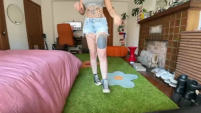 bunnierotten online show from October 2025 09:33:02 PM