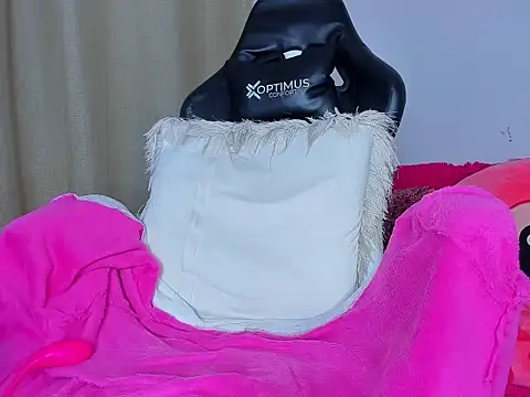 Laurita  Os online show from March 2025 09:13:01 AM