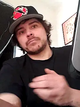 Snapshot of almighty_d chatting on February 2025 10:26:01 PM almighty d online show from February 2025 10:26:01 PM