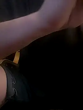 Snapshot of almighty_d chatting on February 2025 03:57:01 AM almighty d online show from February 2025 03:57:01 AM