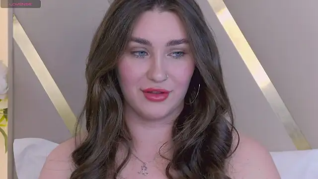 KiraBarlows online show from September 2025 08:59:01 PM