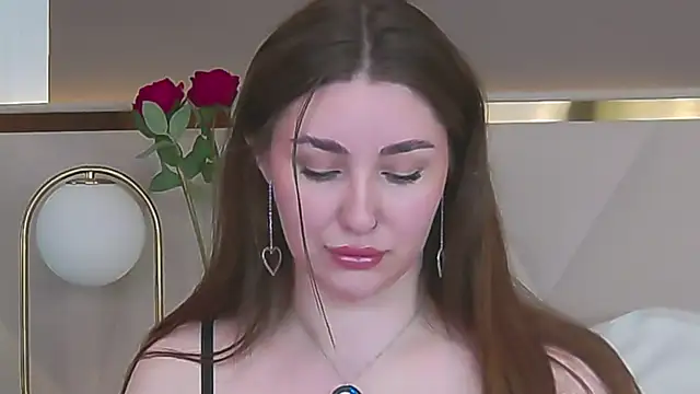 KiraBarlows online show from May 2026 07:14:01 AM