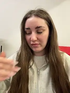 KiraBarlows online show from February 2026 08:20:01 PM