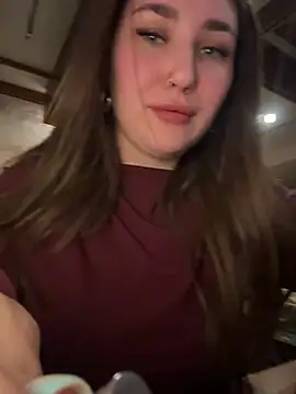 KiraBarlows online show from March 2026 06:42:01 PM