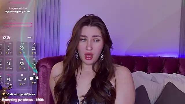 KiraBarlows online show from December 2025 07:18:01 AM