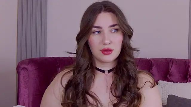 KiraBarlows online show from November 2025 08:46:02 PM