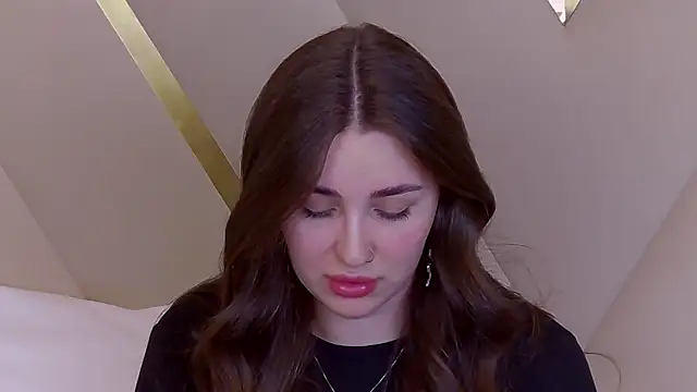 KiraBarlows online show from February 2025 01:33:01 AM
