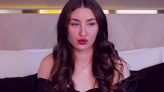 KiraBarlows online show from February 2025 07:27:02 PM