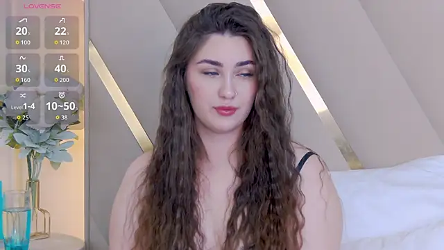 KiraBarlows online show from October 2025 08:42:01 PM