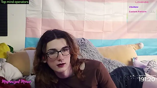 Mesmerized Mowo online show from September 2025 09:20:02 PM