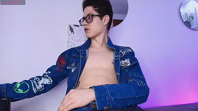 wolfandsky online show from March 2026 01:55:01 PM