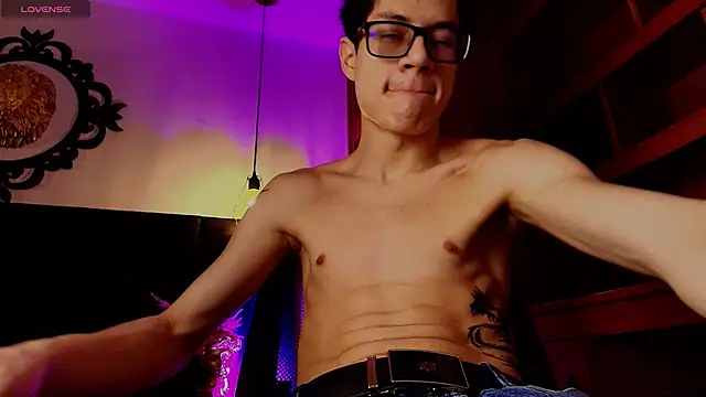 wolfandsky online show from October 2025 11:42:02 AM