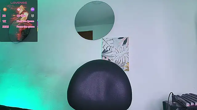 Snapshot of wolfandsky chatting on February 2026 11:55:02 AM wolfandsky online show from February 2026 11:55:02 AM