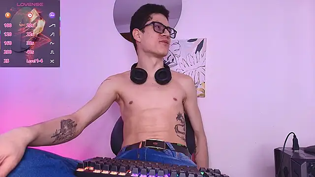 wolfandsky online show from March 2026 11:51:01 AM