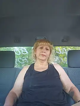 Snapshot of Badgirlpr2 chatting on June 2026 11:20:02 PM Badgirlpr2 online show from June 2026 11:20:02 PM