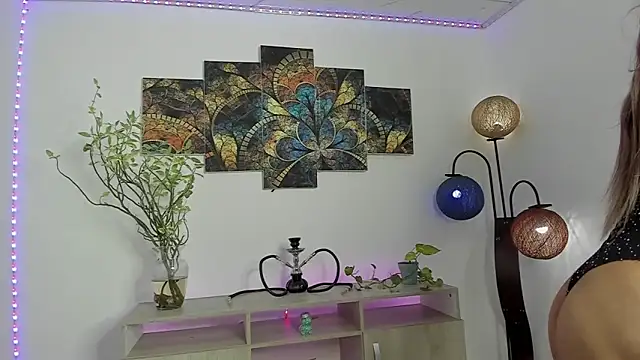 Andreaykriss online show from March 2025 06:01:01 AM