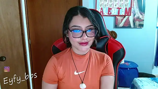 Snapshot of Eyfy_bbs chatting on March 2025 10:45:02 PM Eyfy bbs online show from March 2025 10:45:02 PM