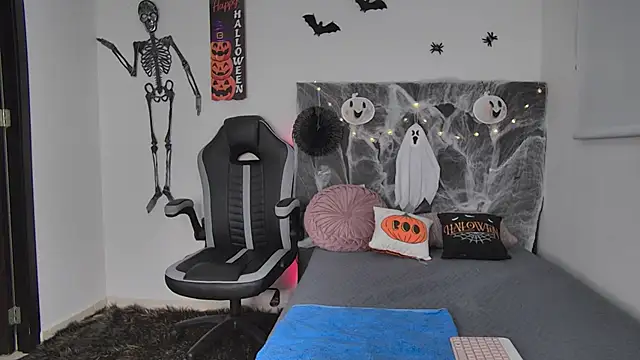 AmandaBrooks 18 online show from October 2025 05:52:01 AM