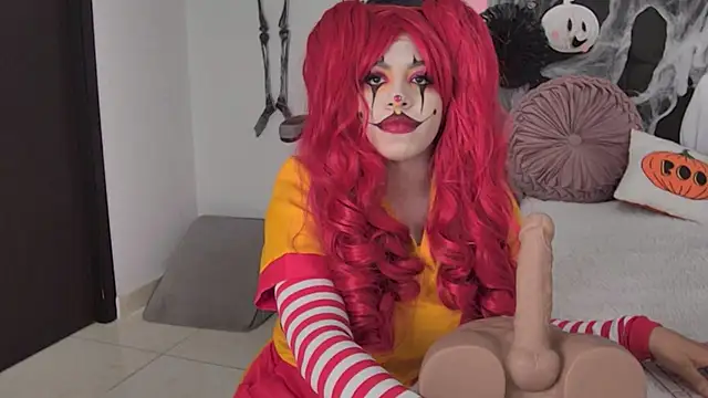 AmandaBrooks 18 online show from November 2025 05:03:01 AM