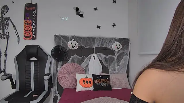 AmandaBrooks 18 online show from October 2025 01:26:01 AM
