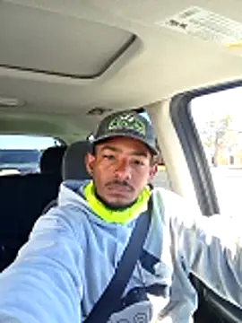 Perritoartemiza online show from April 2026 06:25:02 PM