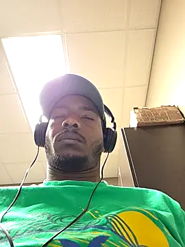 Perritoartemiza online show from April 2026 03:27:02 PM