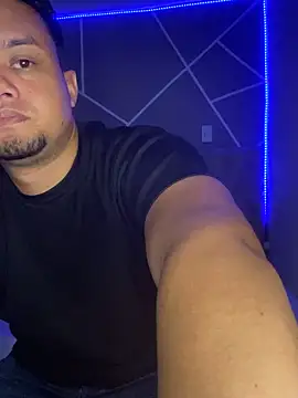 chacho690 online show from April 2026 11:40:02 PM