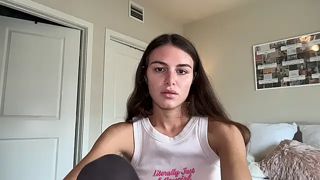 graciesmith27 online show from June 2026 07:01:01 PM