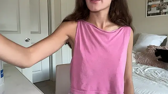 graciesmith27 online show from July 2026 07:06:02 PM
