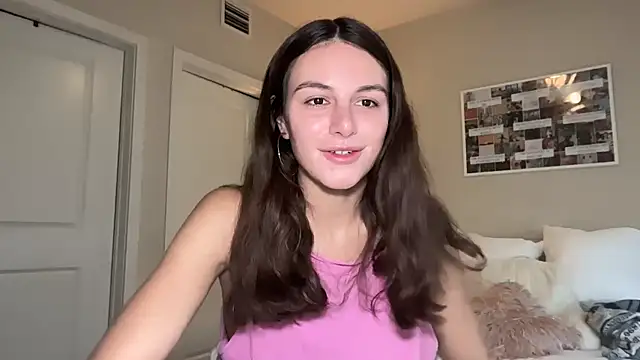 graciesmith27 online show from April 2026 05:36:01 PM