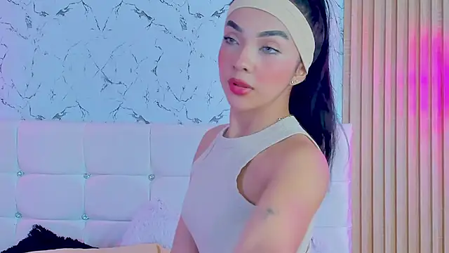 Snapshot of GABRIELAM_MS chatting on February 2025 03:03:02 AM GABRIELAM MS online show from February 2025 03:03:02 AM