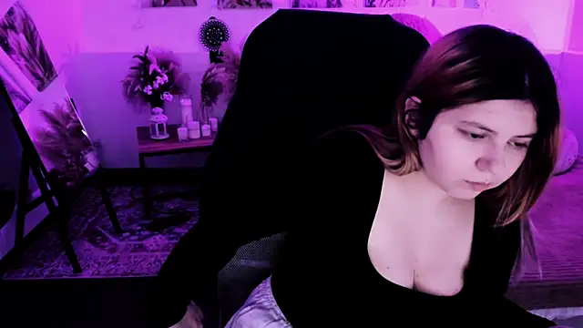 DiaAngell online show from May 2026 07:50:01 PM