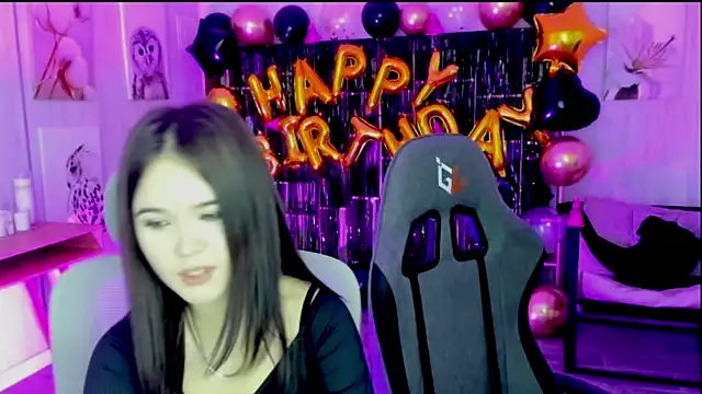 DiaAngell online show from October 2025 08:22:02 PM