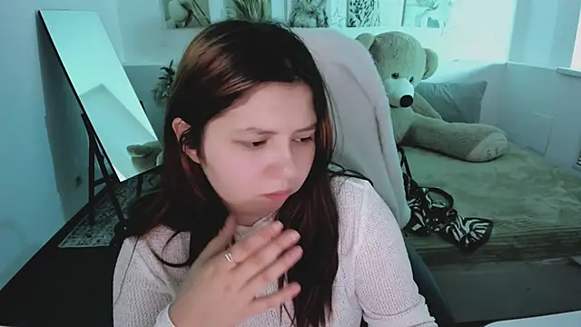 DiaAngell online show from April 2026 10:43:02 PM