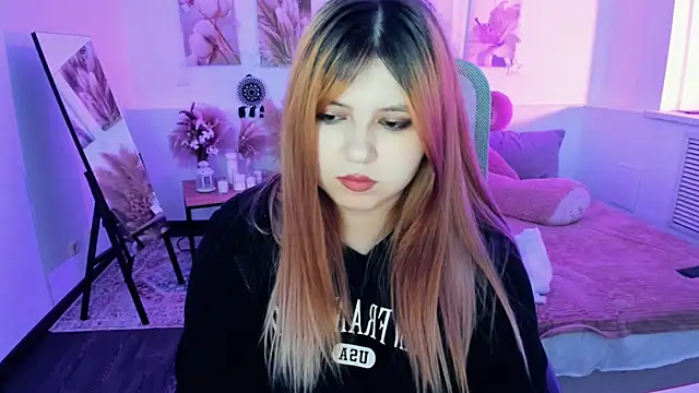 DiaAngell online show from April 2026 05:17:01 PM