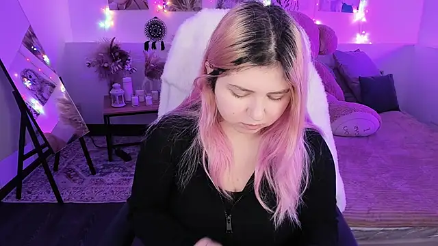 DiaAngell online show from March 2026 08:25:01 PM