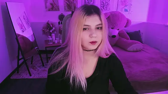 DiaAngell online show from March 2026 07:16:02 PM