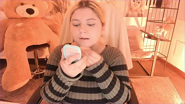 DiaAngell online show from January 2026 07:42:02 PM