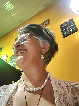 ilonna2025 online show from May 2026 10:42:02 PM