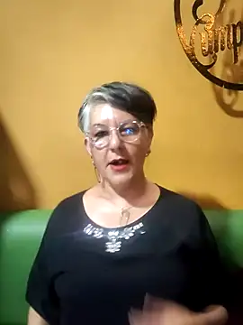 ilonna2025 online show from March 2026 10:55:01 PM