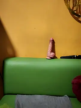 ilonna2025 online show from April 2026 10:38:01 PM