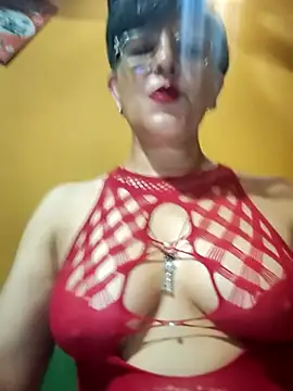 Snapshot of ilonna2025 chatting on July 2026 10:51:01 PM ilonna2025 online show from July 2026 10:51:01 PM