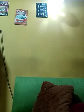 ilonna2025 online show from February 2025 09:39:01 PM