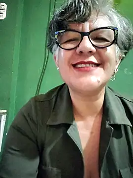 ilonna2025 online show from September 2025 11:17:01 AM