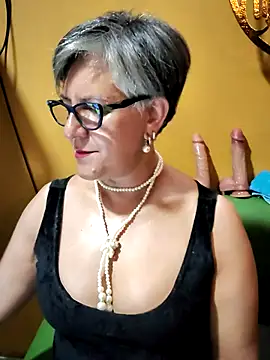 ilonna2025 online show from January 2026 10:38:02 PM