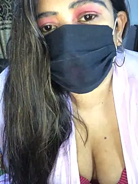 Snapshot of Lovely_WINDI chatting on February 2025 06:09:02 PM Lovely WINDI online show from February 2025 06:09:02 PM