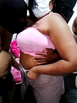 Lovely WINDI online show from December 2025 05:29:02 PM