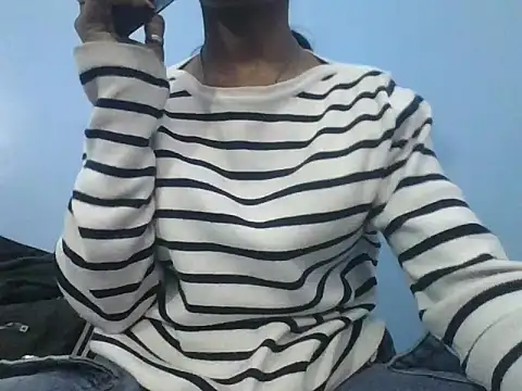 Leoni G online show from December 2025 06:27:01 AM